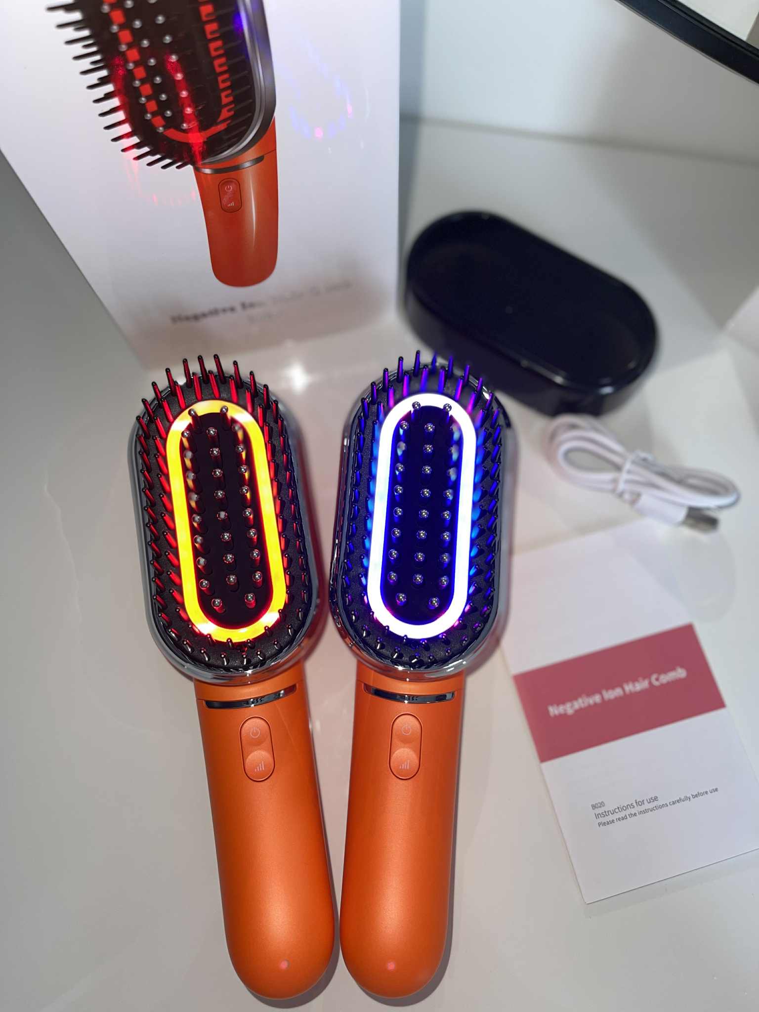 Neigiamų Jonų Plaukų Šukos išsiuntimas 01-30